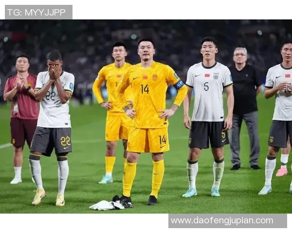 南京足球队在世界杯中的默契配合与战术分析展现出新高度 南京足球队在世界杯中的默契配合与战术分析展现出新高度