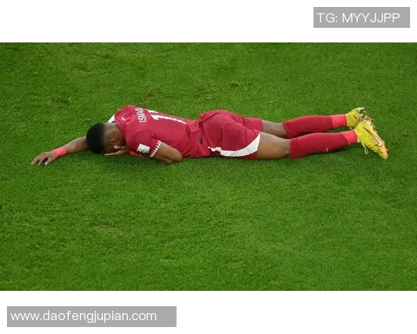 卡塔尔足球明星10号的传奇之路与辉煌成就解析 卡塔尔足球明星10号的传奇之路与辉煌成就解析