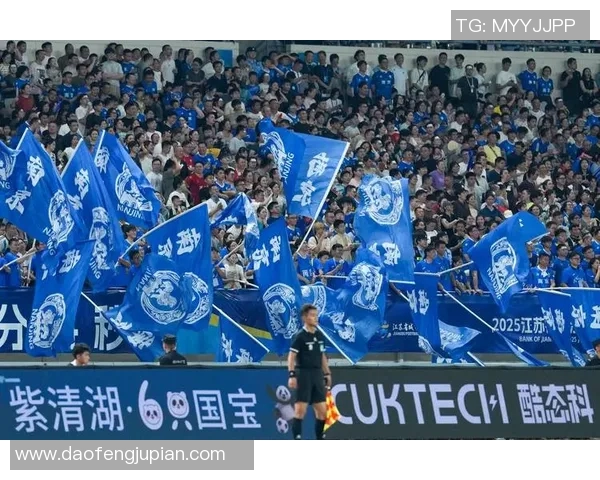 南京足球队速度创新高引发热议助力球队冲击更高荣誉 南京足球队速度创新高引发热议助力球队冲击更高荣誉