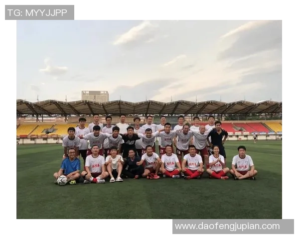 南京足球队的崛起之路精英赛背后的奋斗与荣耀故事 南京足球队的崛起之路精英赛背后的奋斗与荣耀故事