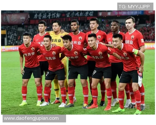 广州篮球队与深圳篮球队赛后复盘分析意识碰撞与战术较量 广州篮球队与深圳篮球队赛后复盘分析意识碰撞与战术较量